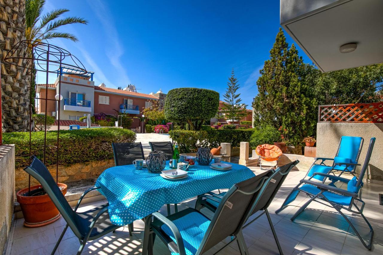 Antonia'S Palace Rooftop Jacuzzi Stunning View Paphos ภายนอก รูปภาพ